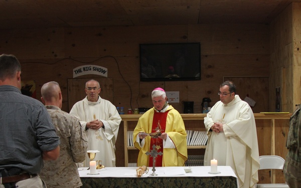 Bishop Visits Coalition Forces for Christmas