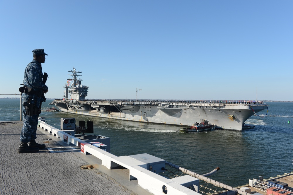 Carriers return to Norfolk