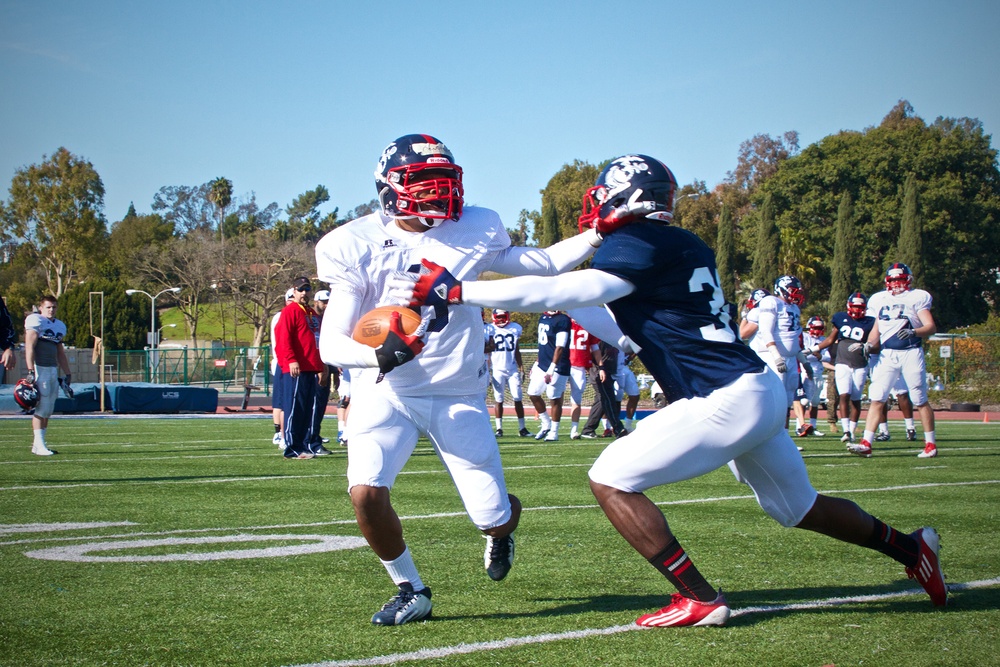 Semper Fidelis All-American Bowl - East team practice, Day 1