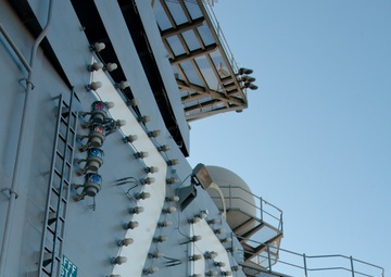 USS Ronald Reagan maintenance