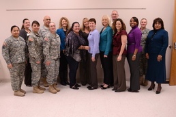Mrs. Linda Talley meets with San Antonio Reserve soldiers and families