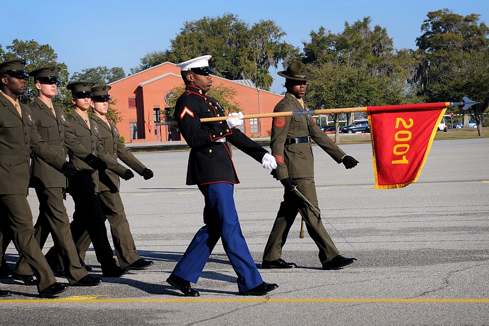 RSS Tampa, Fla., Marine recognized as platoon Honor Graduate