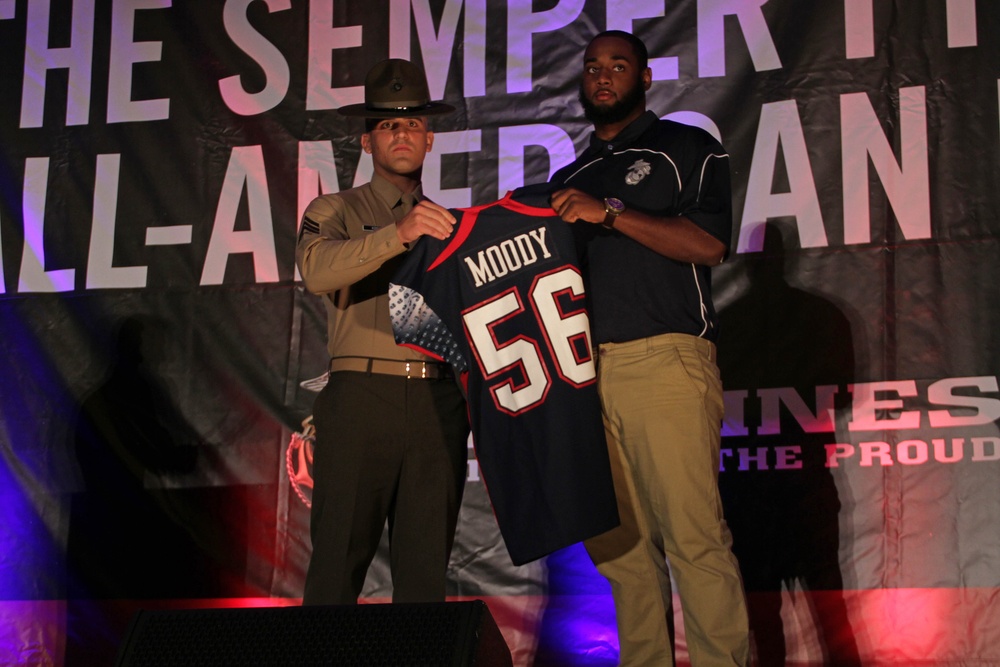 Semper Fidelis All-American Bowl jersey presentation
