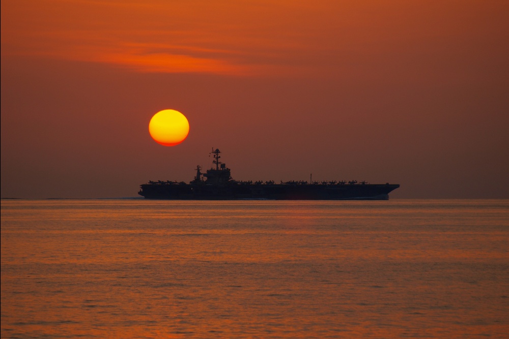 USS Mobile Bay action