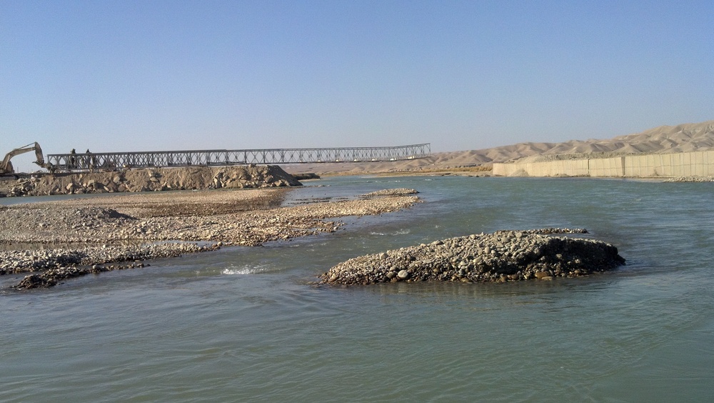 Golden Gate bridges strategic Afghan crossing
