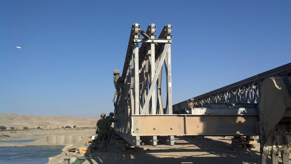 Golden Gate bridges strategic Afghan crossing