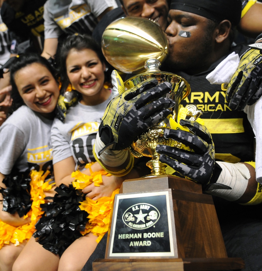 East strikes quickly to win US Army All-American Bowl