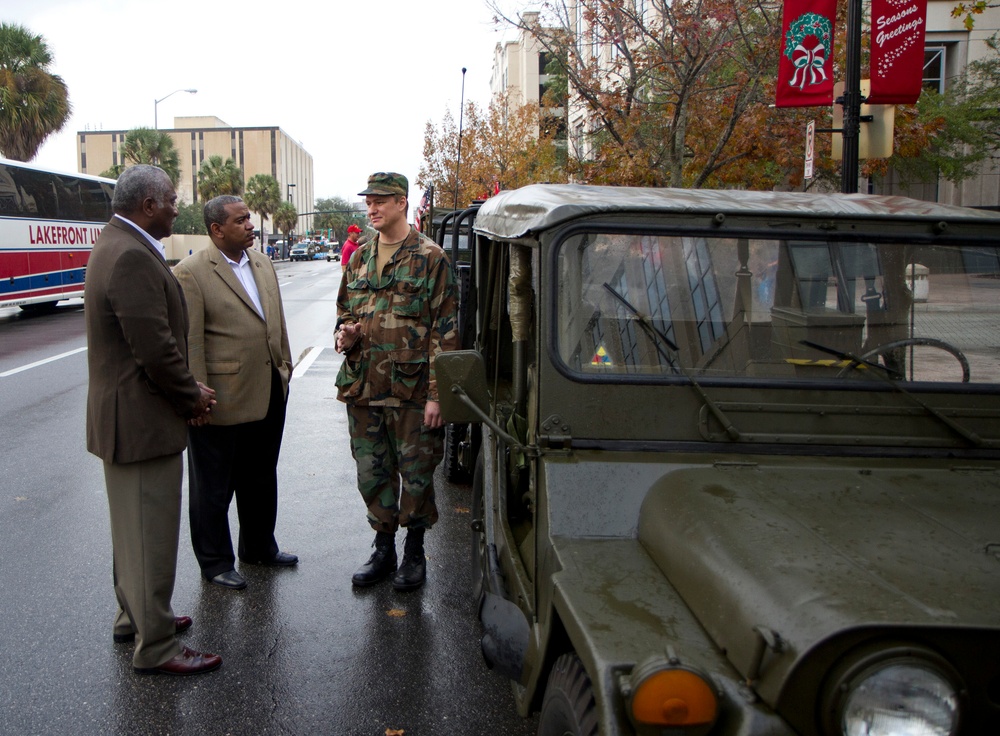 Army Reserve Ambassadors in the Orlando Citrus Parade