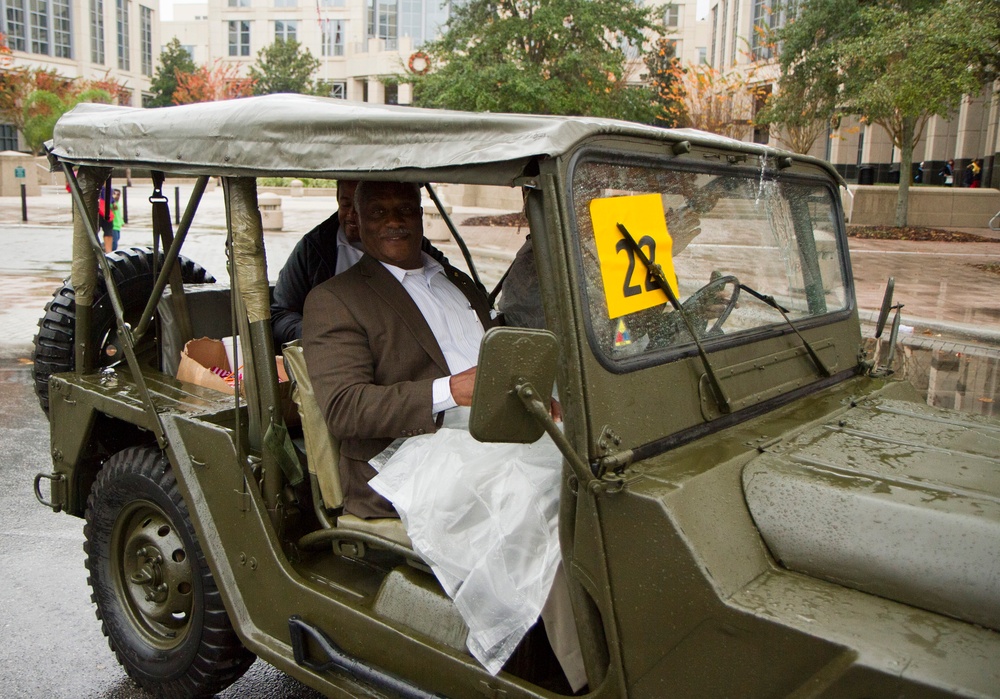 Army Reserve Ambassadors in the Orlando Citrus Parade
