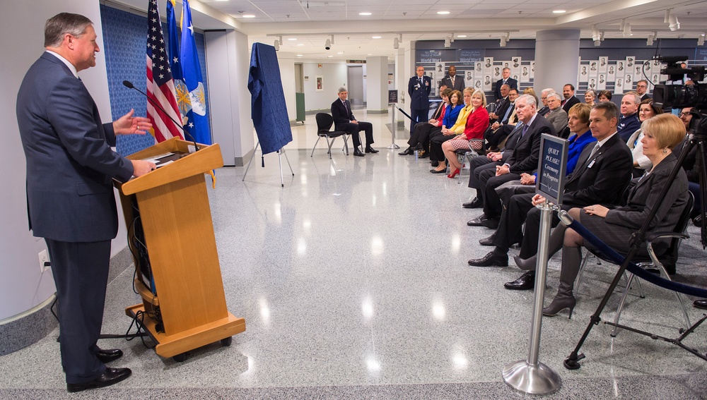 Gen. Schwartz portait unveiling