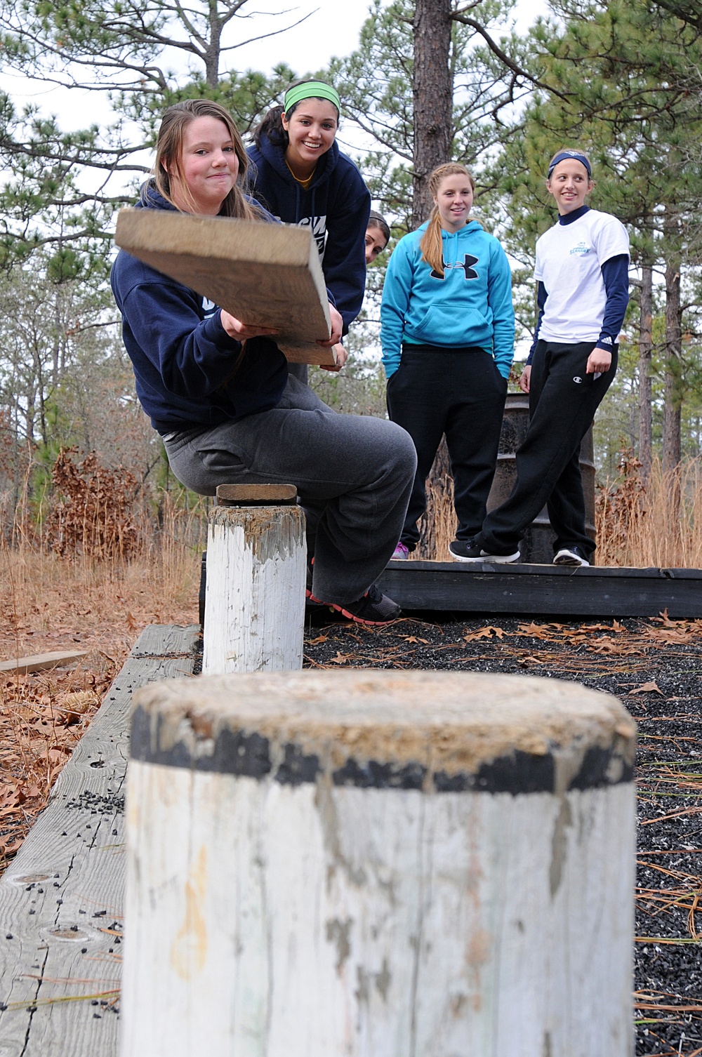 UNC-W softball team overcomes obstacles with support of Falcon paratroopers
