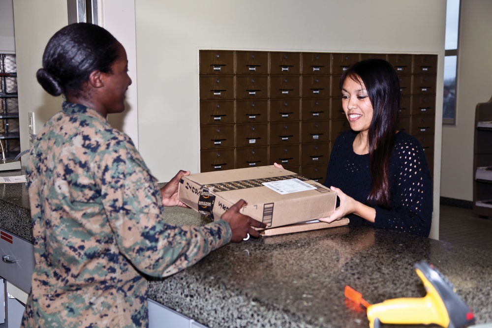 Marines, MLCs, civilians raise morale, deliver mail