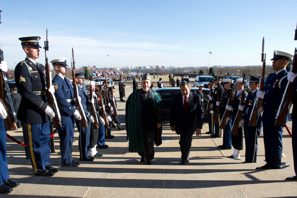 Honor cordon at the Pentagon
