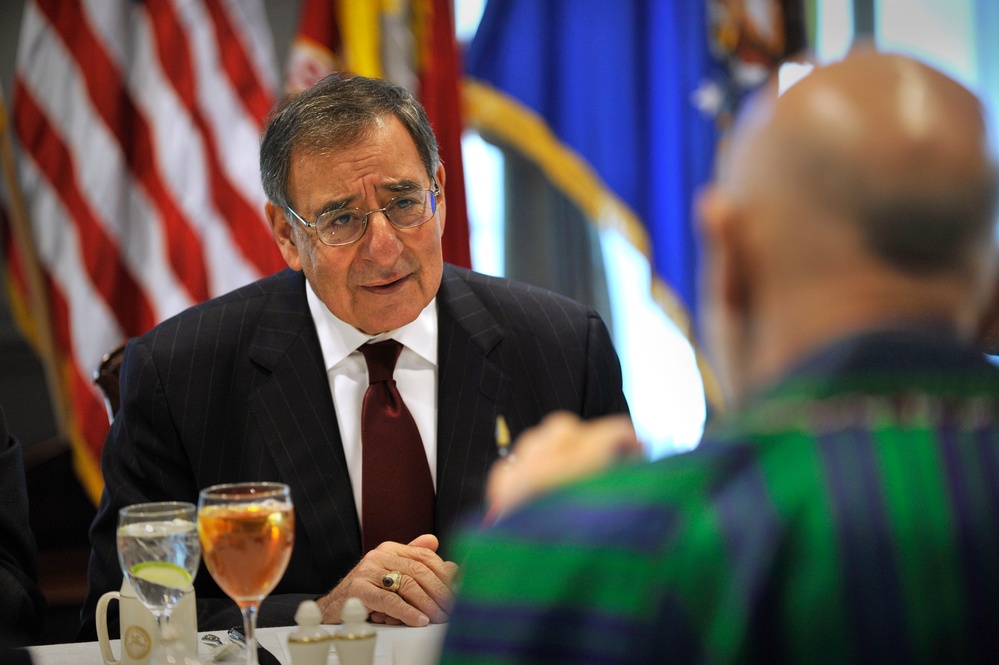 Karzai visit Panetta