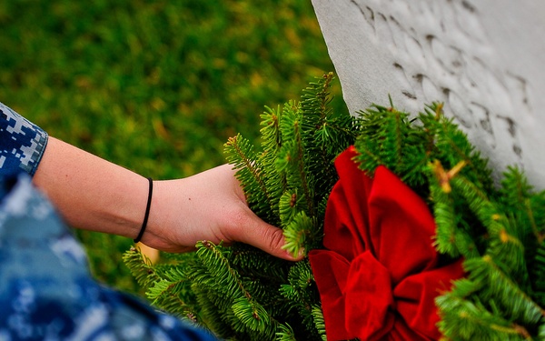 Arlington wreaths