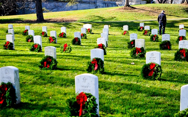Arlington wreaths