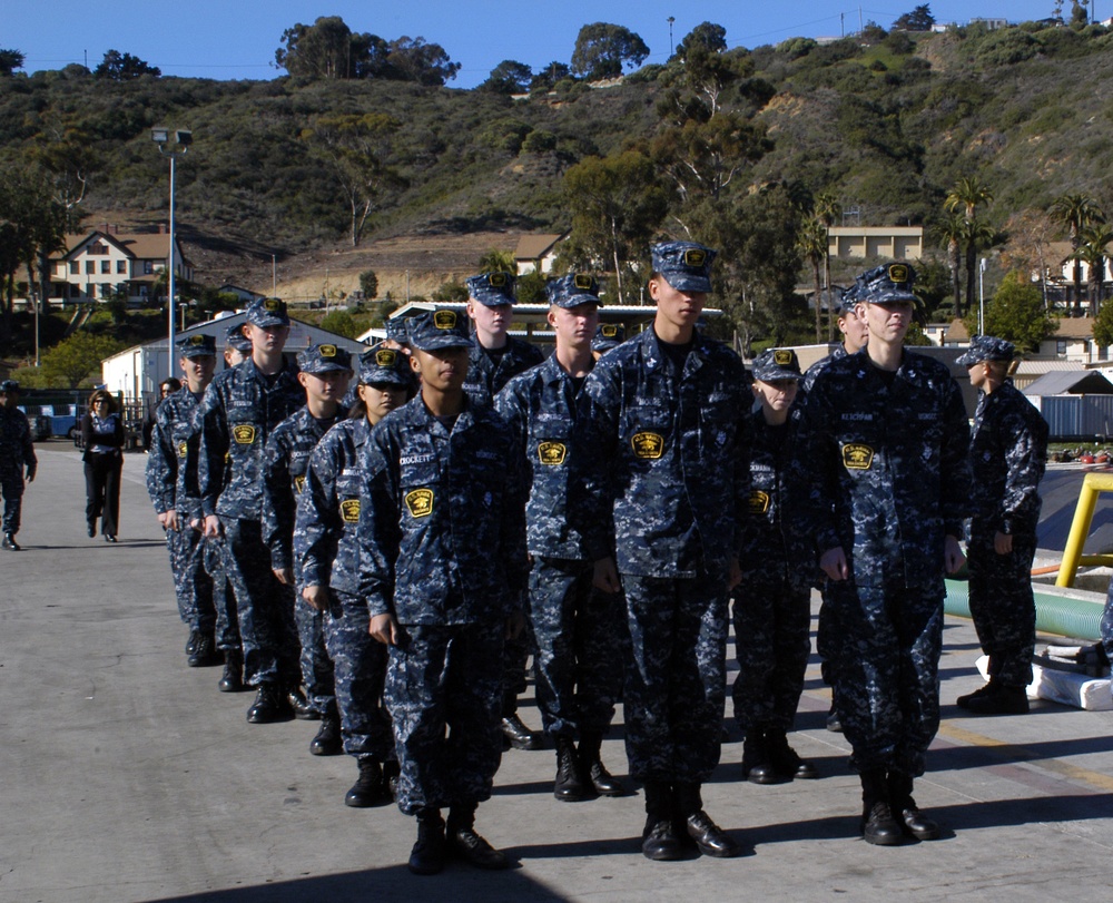 Sea Cadets tour submarine at Point Loma