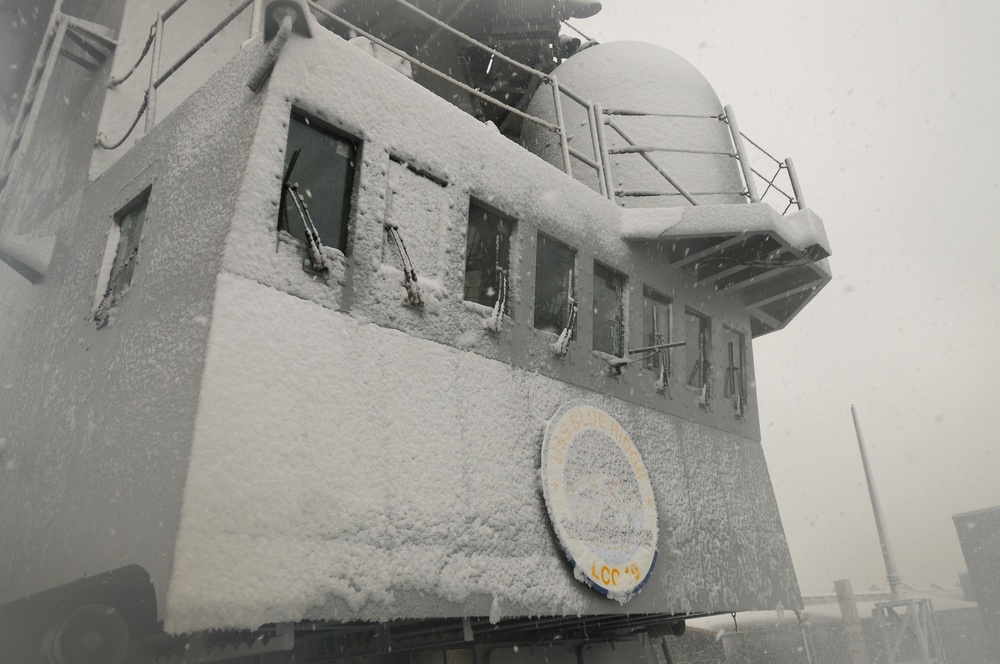 Snow day in Yokosuka, Japan