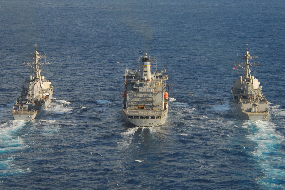 USS Laboon, USS Forrest Sherman replenishment at sea with USNS John Lenthall