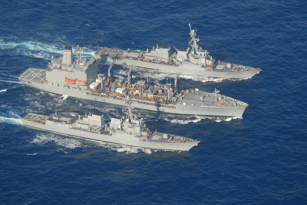 USS Laboon, USS Forrest Sherman replenishment at sea with USNS John Lenthall