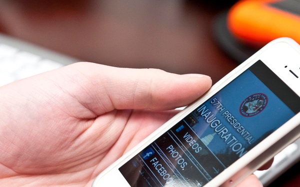 Air Force duo design smart phone application for Inauguration Day
