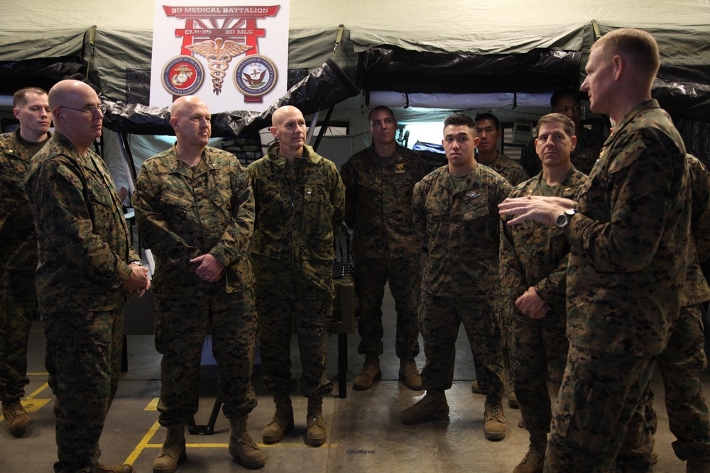 Medical officer of Marine Corps visits Okinawa