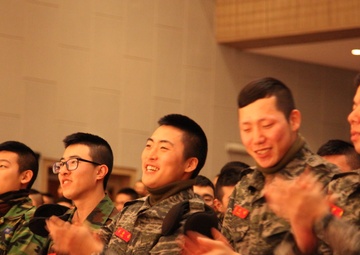 III MEF Band entertains ROK Marines