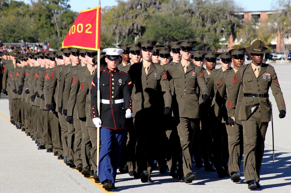 Alabama Marine graduates as platoon honor graduate