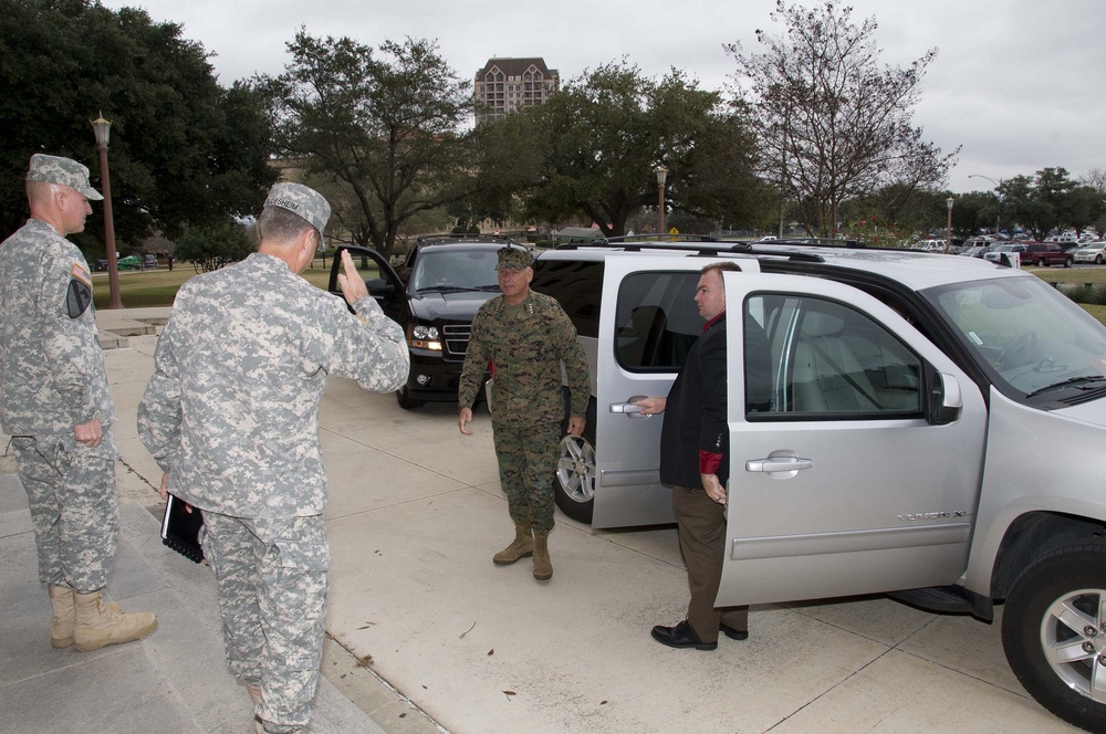 SOUTHCOM commander visits Fort Sam Houston, stresses importance of Army South mission
