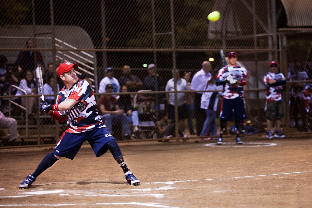 Wounded Warrior Amputee Softball Team dominates competition in Hawaii