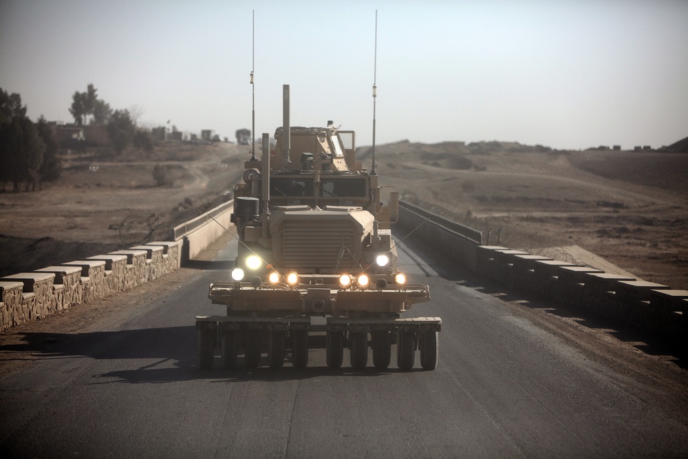 CLR-2 and CLB-2 conduct Combat Logistics Patrol