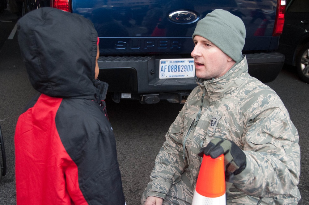 DC National Guard members provide assistance to local authorities during the 57th Presidential Inauguration