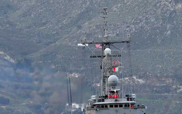 Halyburton visits Greece