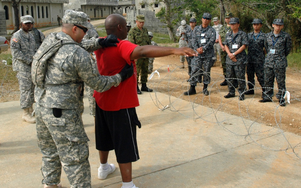Texas Guardsmen build international relationship through training