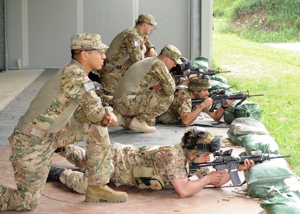 Training in Cao Manisio