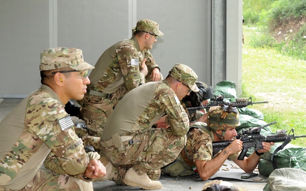 Training in Cao Manisio