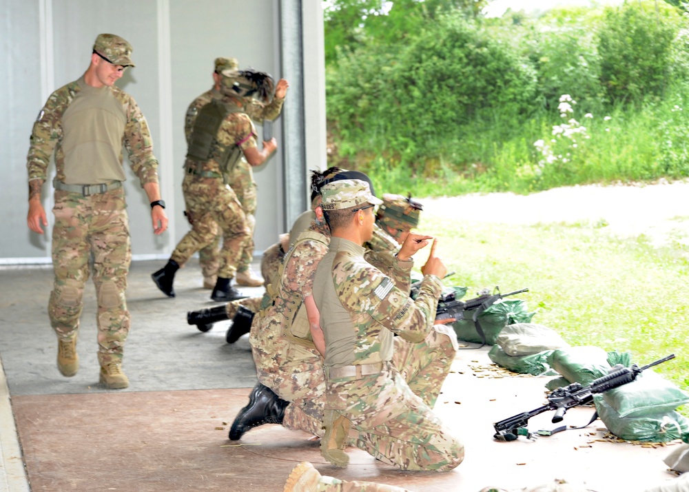 Training in Cao Manisio