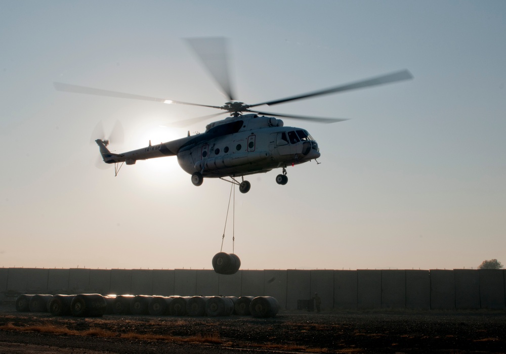 Sling load operations ensure soldiers get what they need
