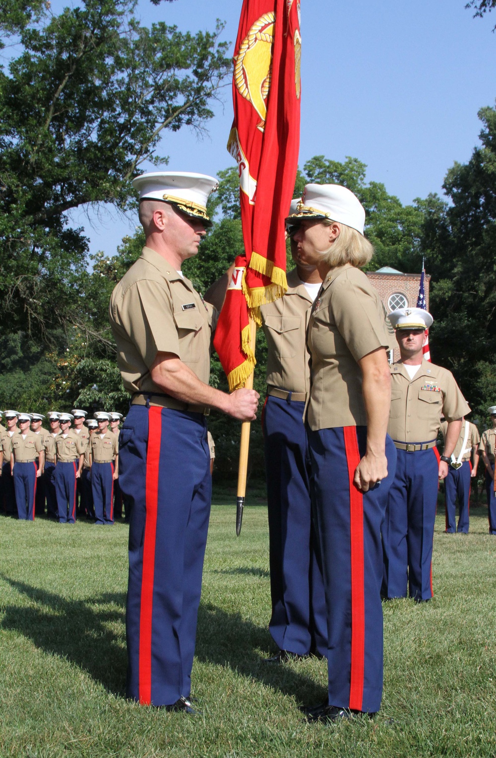 RS Raleigh Gets New Commanding Officer