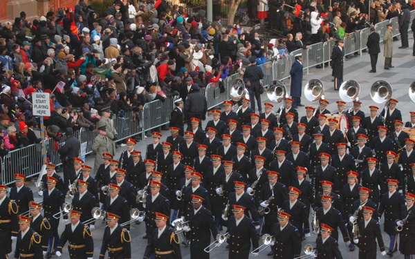 Pershing's Own marches in inaugural parade