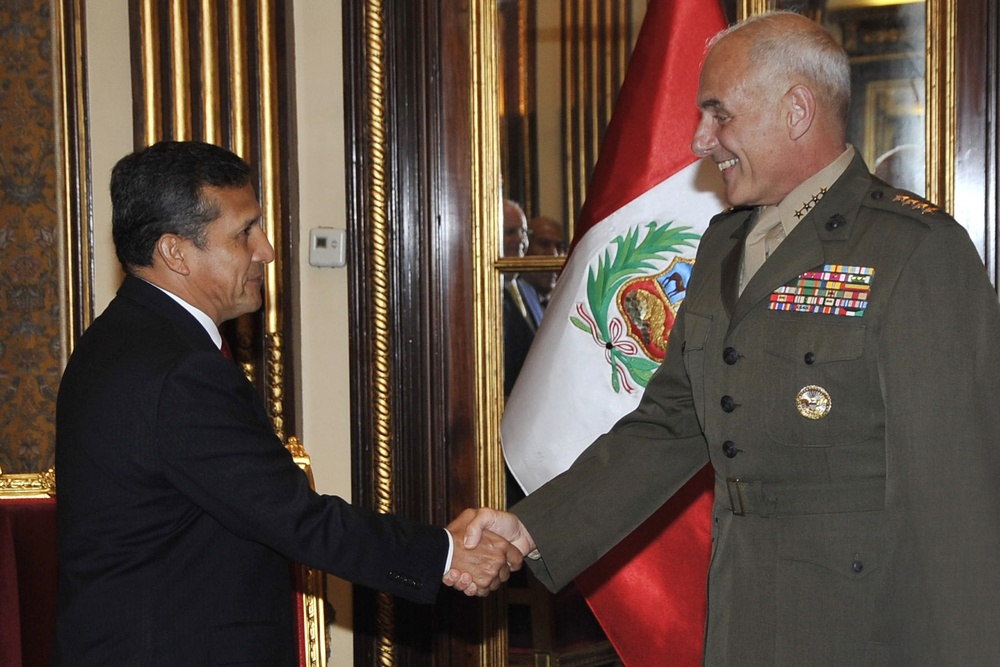 Kelly meets with Peruvian leaders in Lima