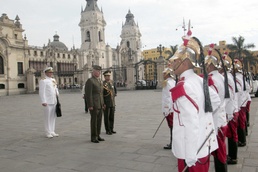 Kelly meets with Peruvian leaders in Lima