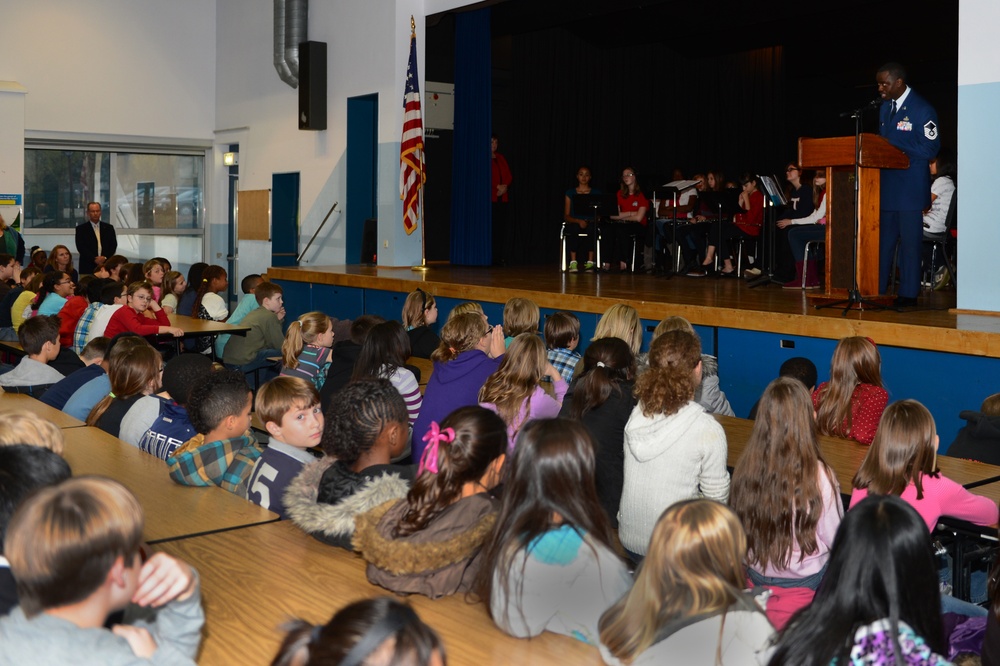 Spangdahlem Middle School honors veterans with band performance