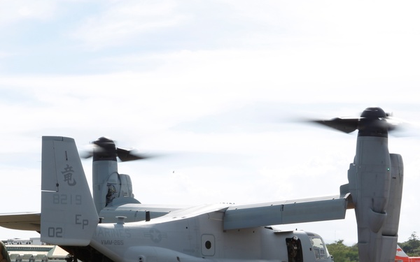MV-22 Ospreys conduct training in the Philippines