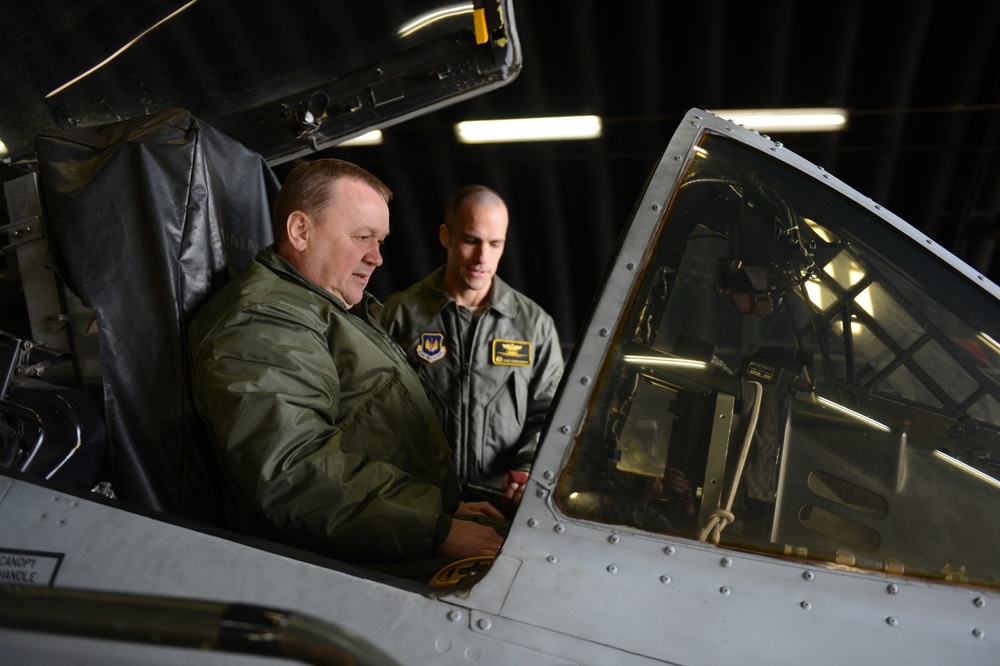 Polish air force visits Spangdahlem Air Base