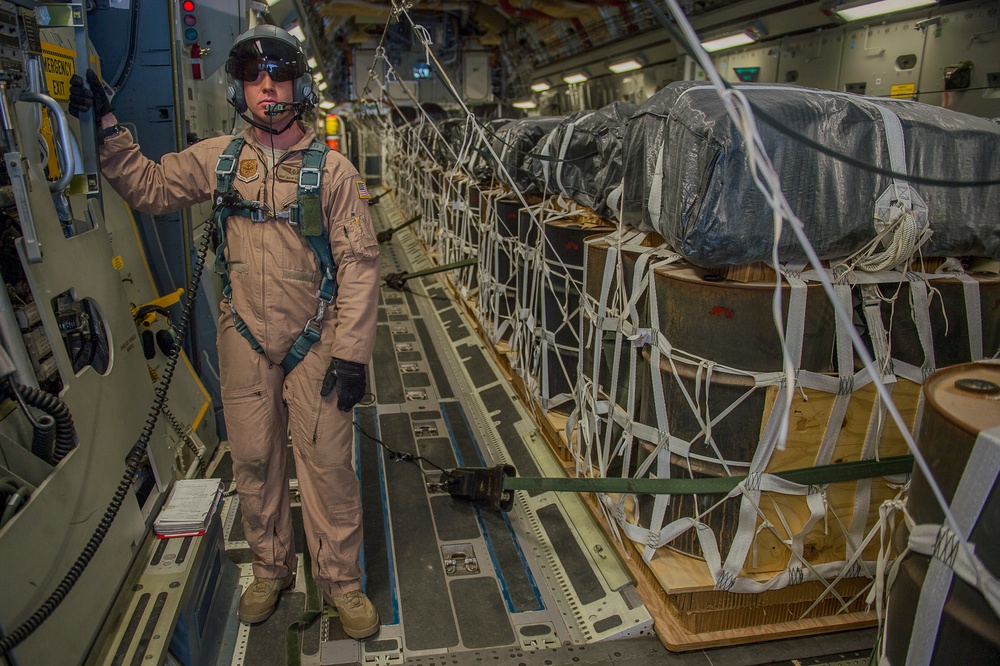 Preparing the cargo area