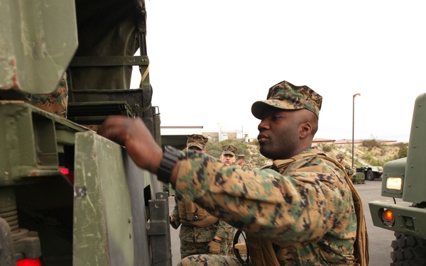 1st Intel Bn., 9th Comm. Bn., embark to support 1st MEB