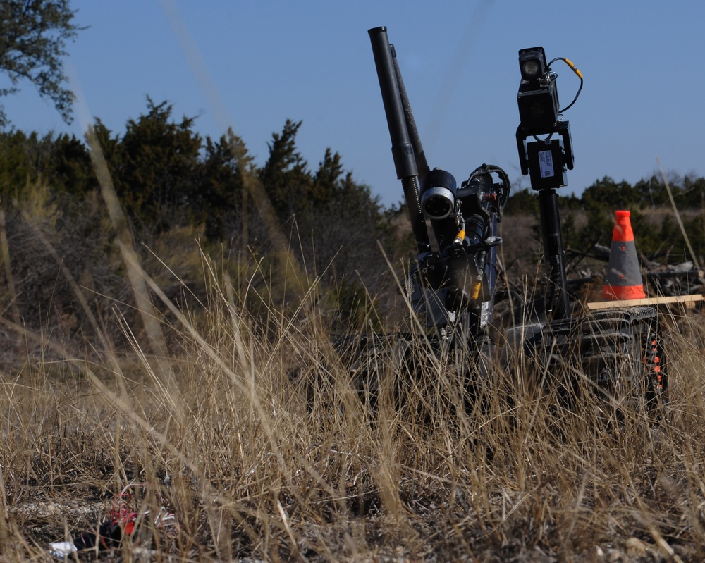 Engineers engage with robot, certify on Talons