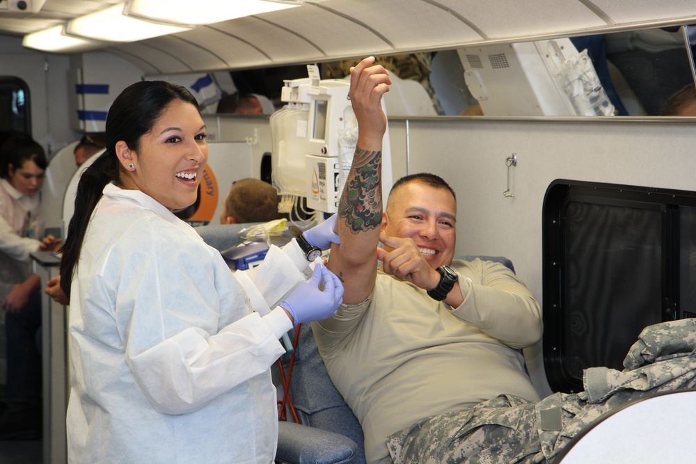 4th ARB soldiers, Trimmier Elementary School host 2nd annual blood drive