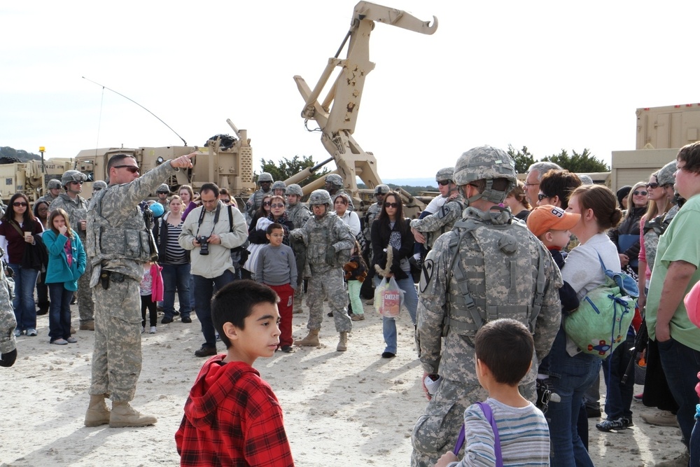 4th ARB hosts ‘Guns Attack’ Family Day